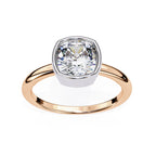 Elegant Solitaire Central Stone Diamond Ring