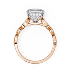 Elegant Central Stone Diamond Ring with Radiant Side Accents