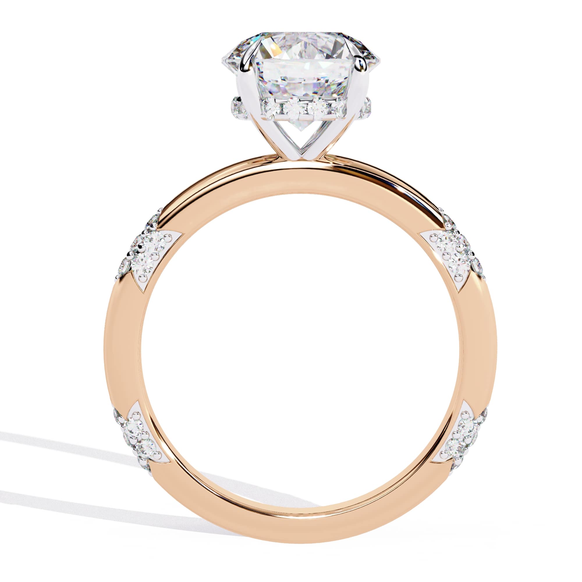 Exquisite VVS1 Diamond Central Stone Ring with Brilliant Side Accents