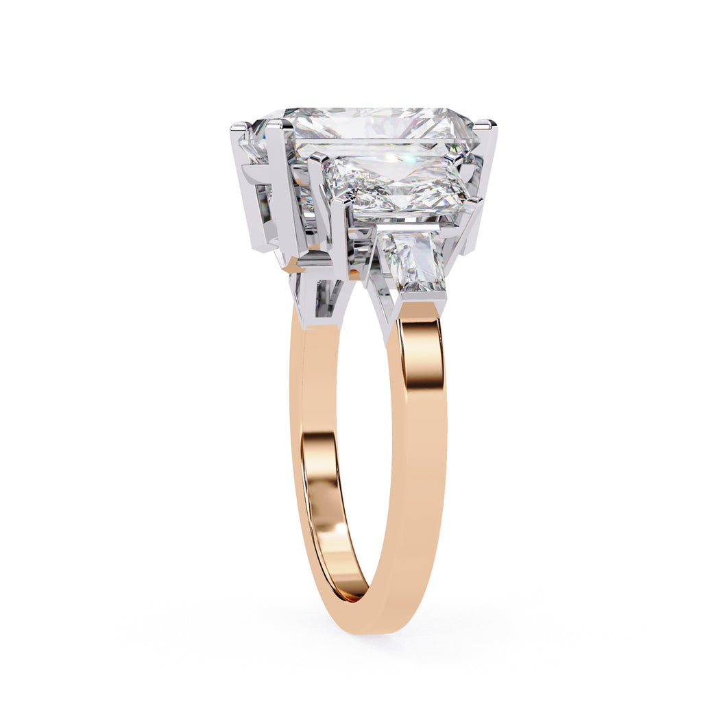 Elegant Central Stone Diamond Ring with Radiant Side Accents