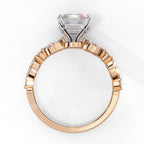 Elegant Central Stone Diamond Ring with Brilliant Side Accents