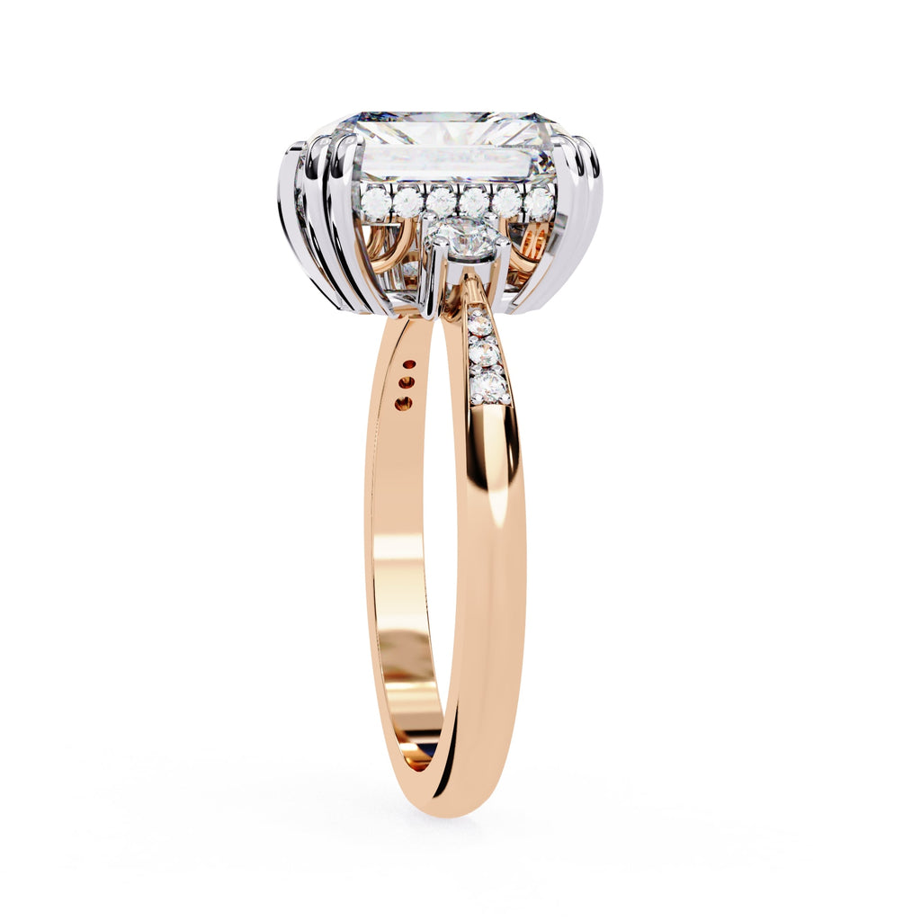 Elegant Central Stone Diamond Ring with Radiant Side Accents