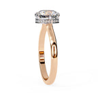 Elegant Central Stone Diamond Ring with Radiant Side Accents