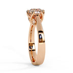 Elegant Central Stone Diamond Ring with Radiant Side Accents