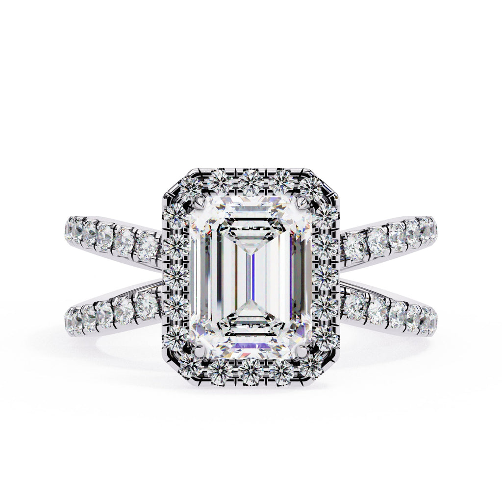 Elegant Diamond Central Stone Ring with Side Accents