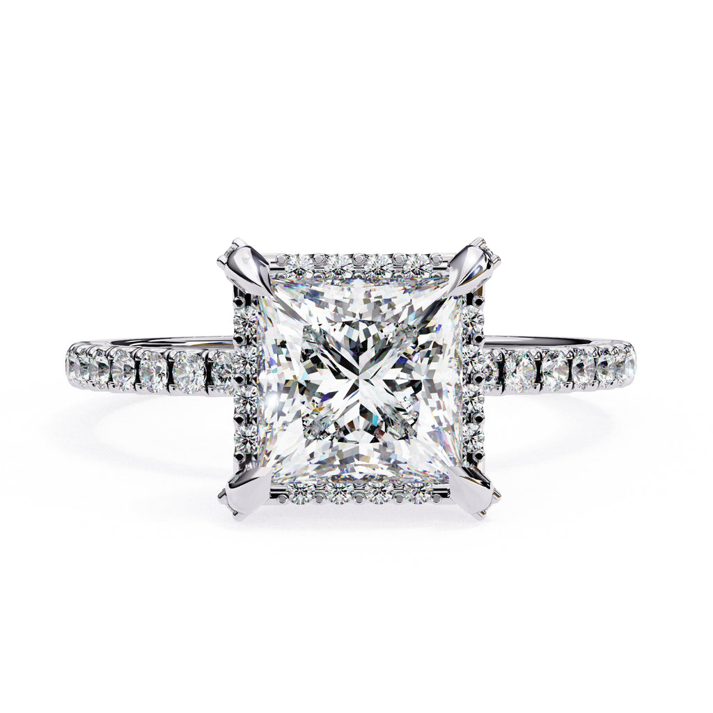 Elegant Central Stone Diamond Ring with Radiant Side Accents