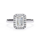 Elegant Central Stone Diamond Ring with Side Accents