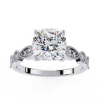 Elegant Diamond Central Stone Ring with Brilliant Side Accents