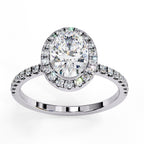Elegant Diamond Central Stone Ring with Side Accents