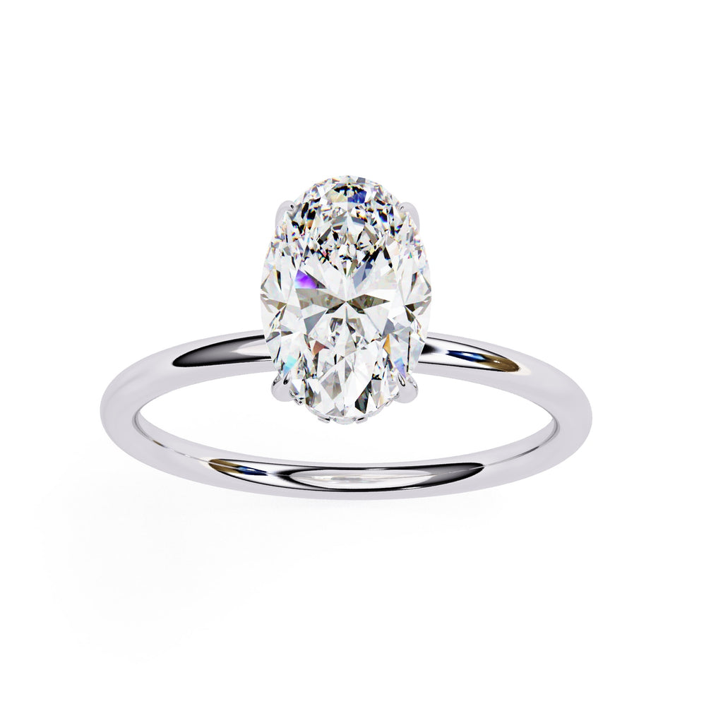 Elegant Central Stone Diamond Ring with Sparkling Side Accents