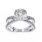 Elegant Central Stone Diamond Ring with Radiant Side Accents