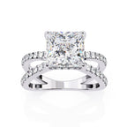 Elegant Central Stone Diamond Brilliance Ring