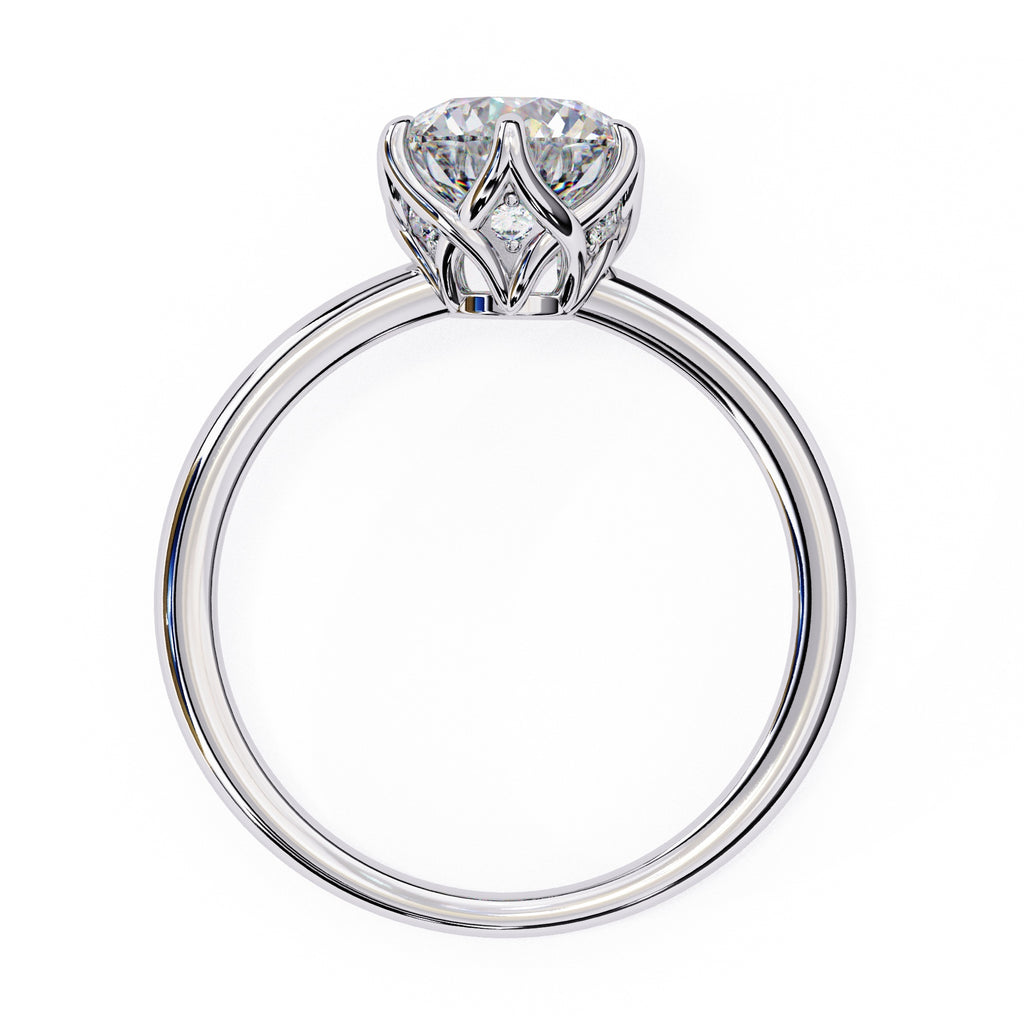 Elegant Central Stone Diamond Ring with Side Accents