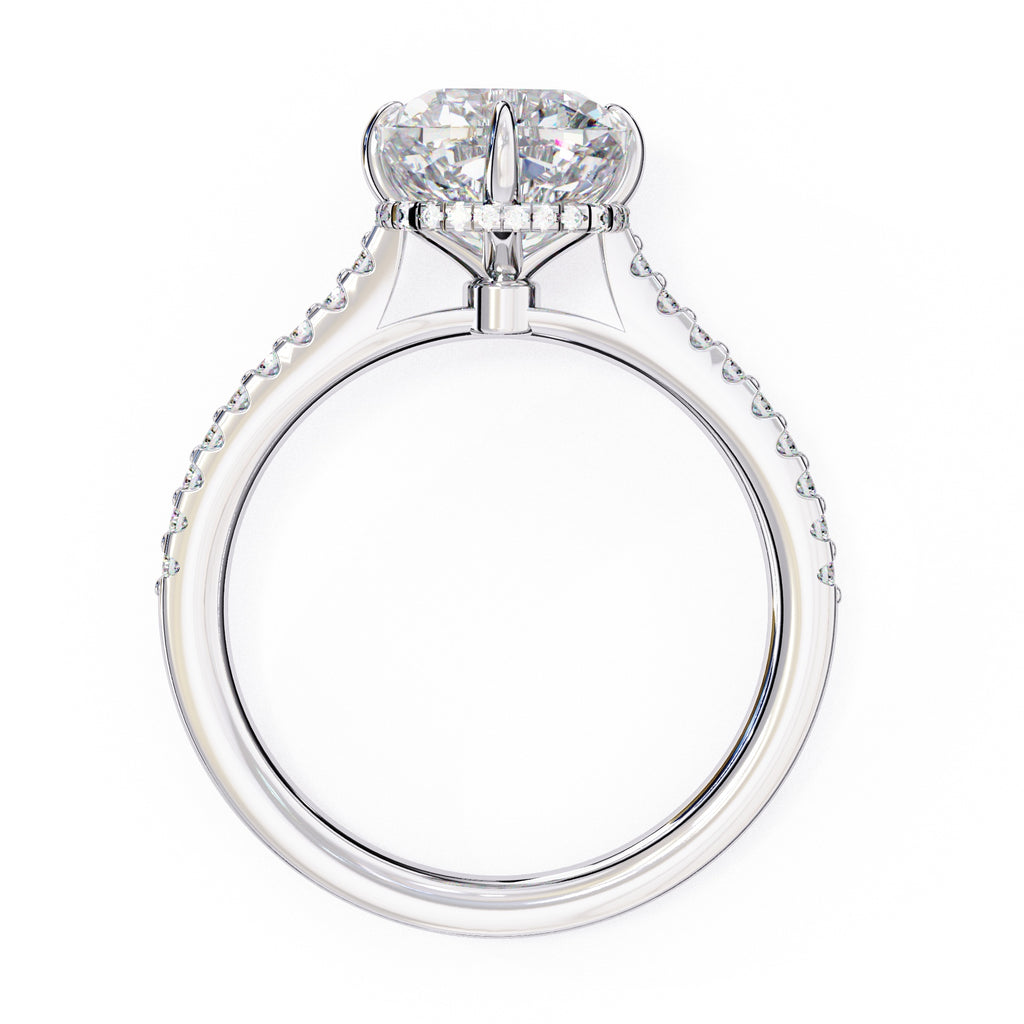 Elegant Central Stone Diamond Ring with Side Stone Accents
