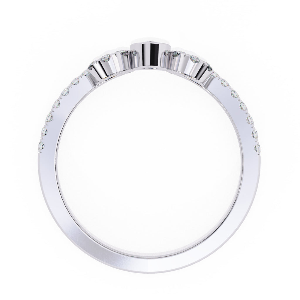 Elegant Central Stone Diamond Ring with Side Stone Accents