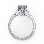 Elegant Central Stone Diamond Ring with Radiant Side Accents