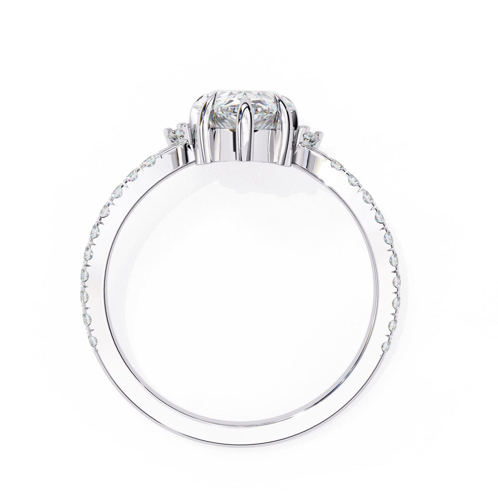 Elegant Central Stone Diamond Ring with Side Accents