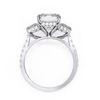 Elegant Central Stone Brilliance Diamond Ring