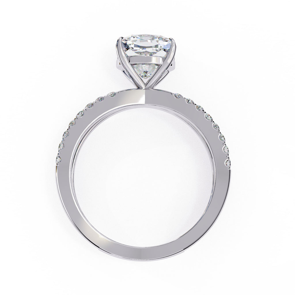 Elegant Central Stone Diamond Ring with Radiant Side Accents