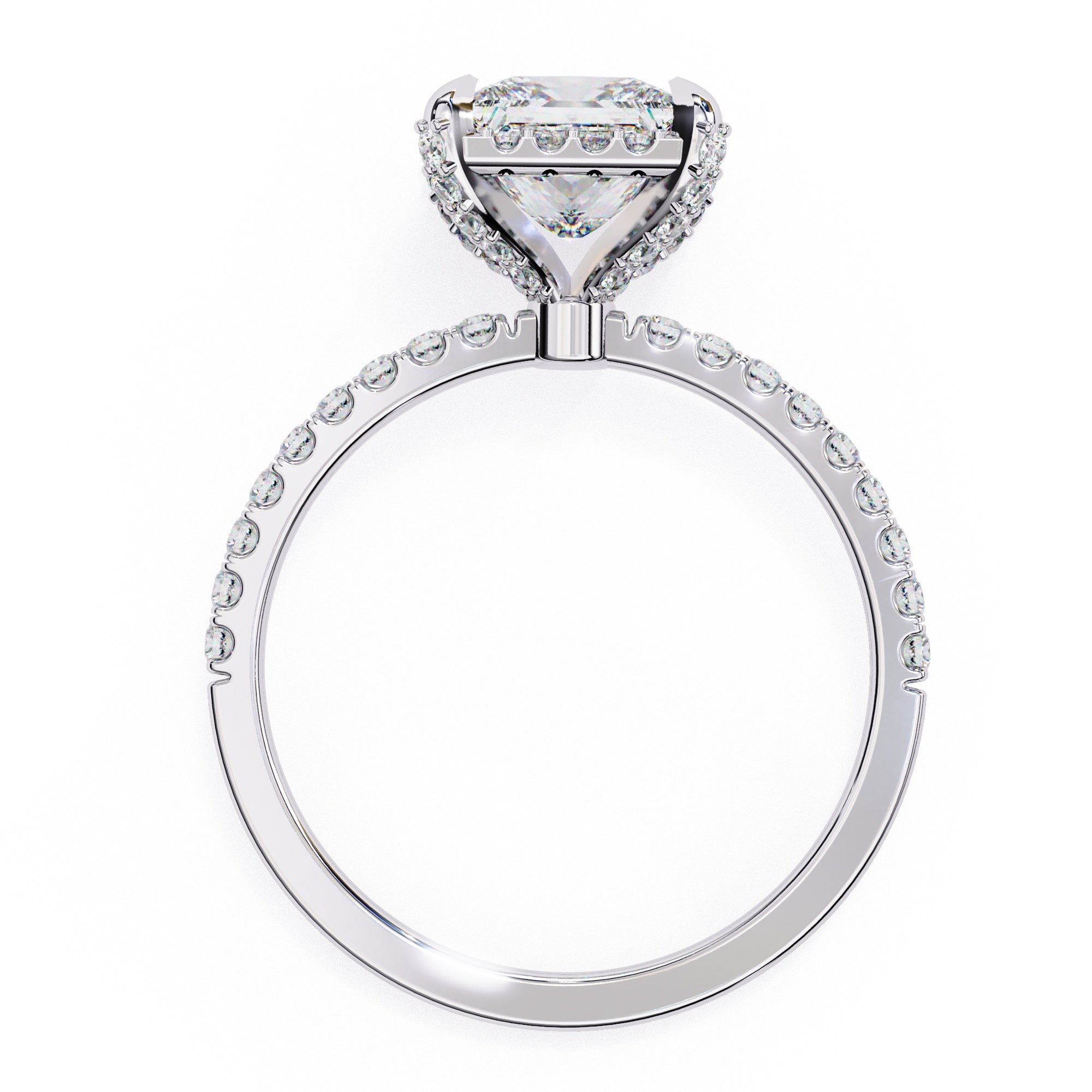 Elegant Central Stone Diamond Ring with Radiant Side Accents