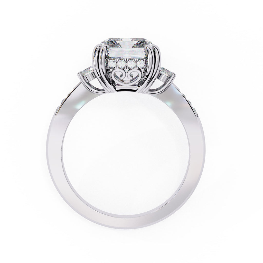 Elegant Central Stone Diamond Ring with Radiant Side Accents