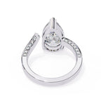 Elegant Side Stone Brilliance Diamond Ring