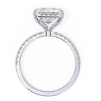 Elegant Central Stone Brilliance Diamond Ring