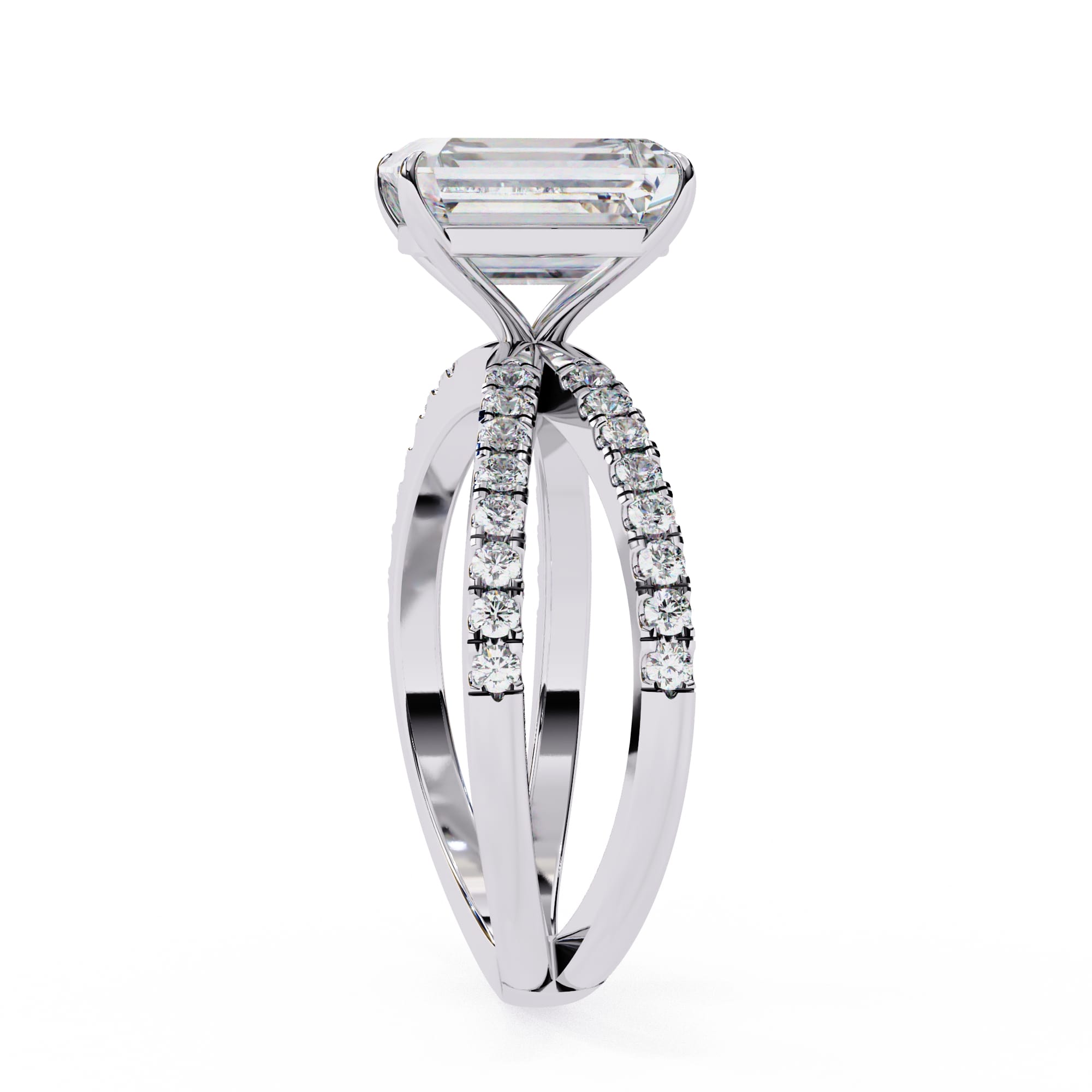 Elegant Central Stone Diamond Ring with Radiant Side Accents