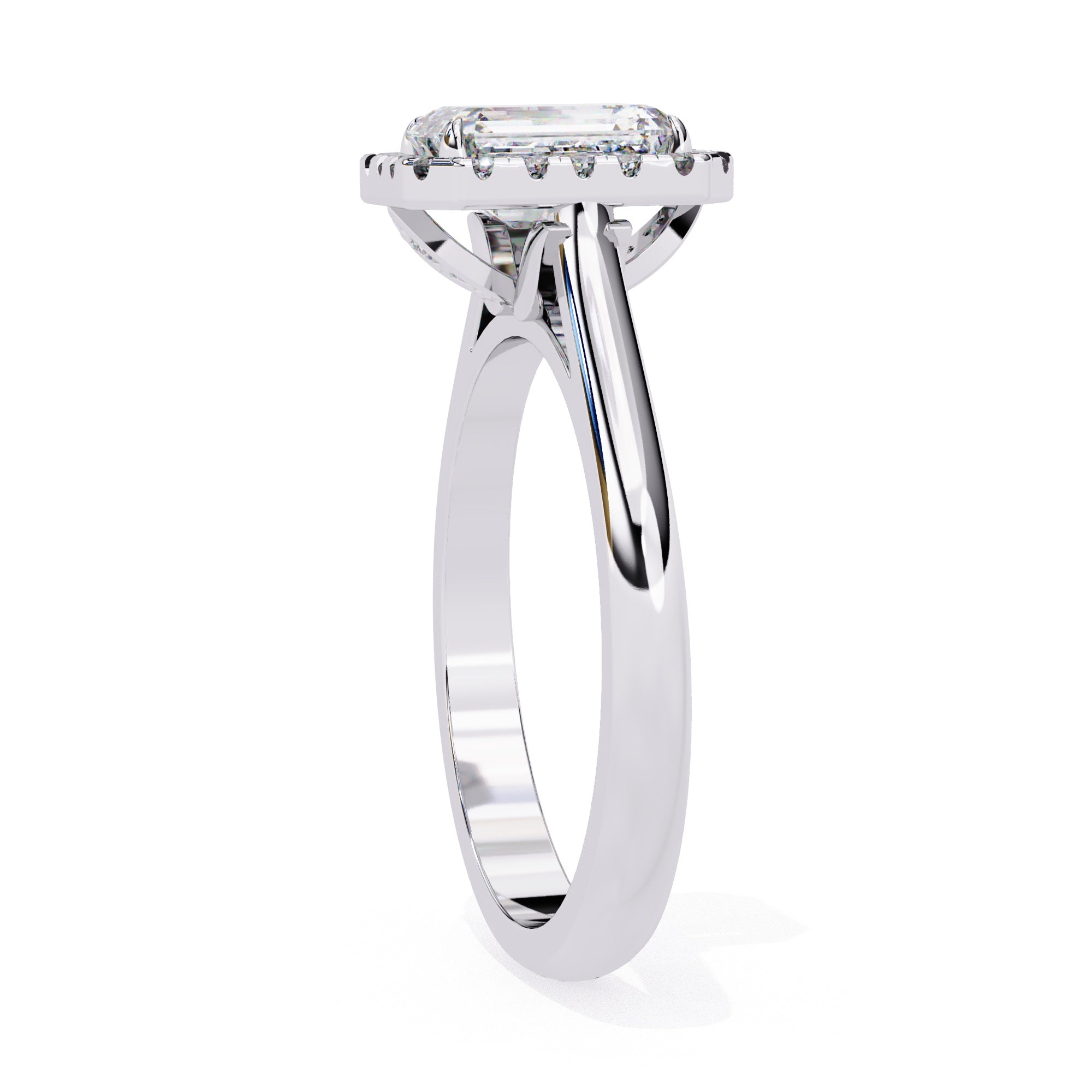 Elegant Central Stone Diamond Ring with Side Accents