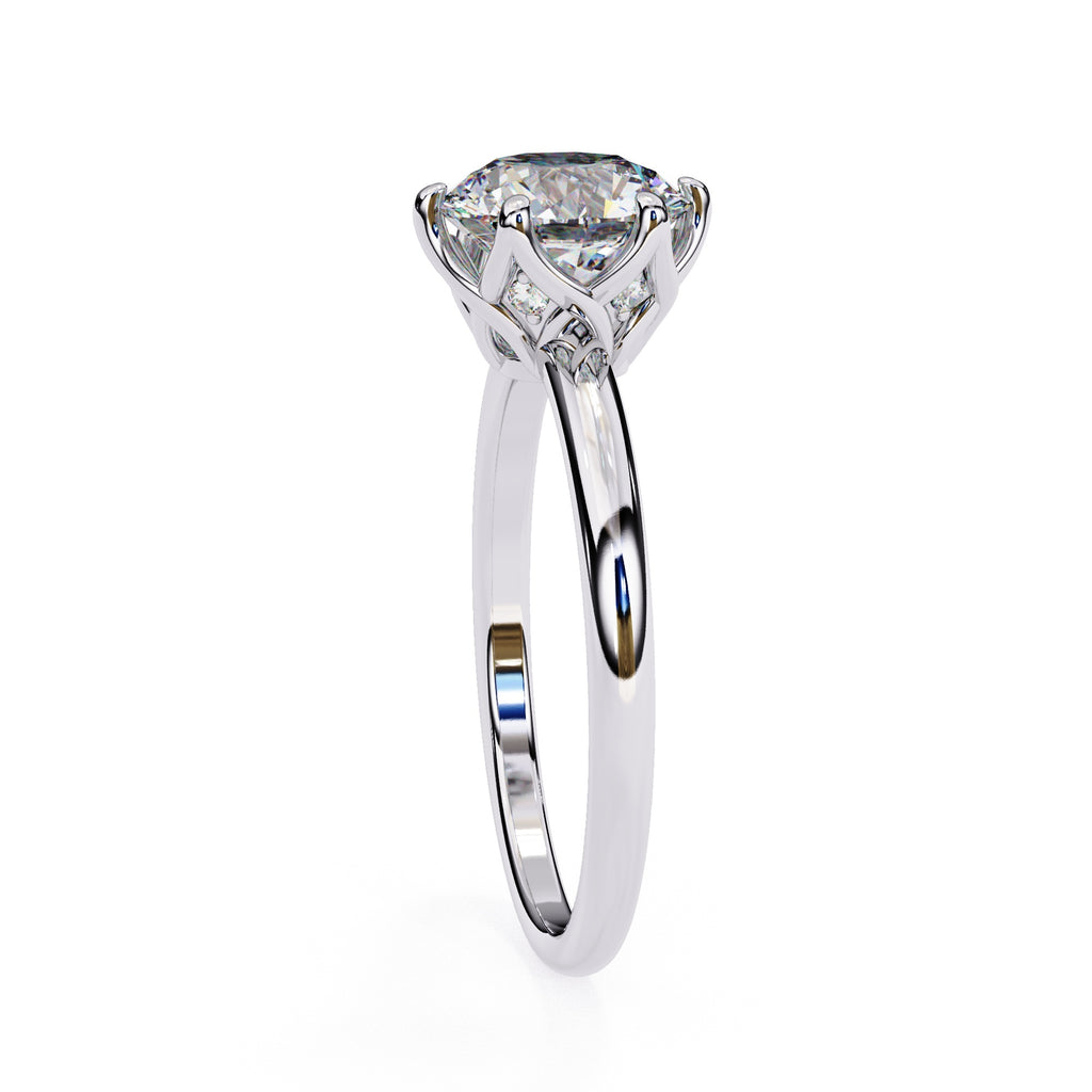 Elegant Central Stone Diamond Ring with Side Accents