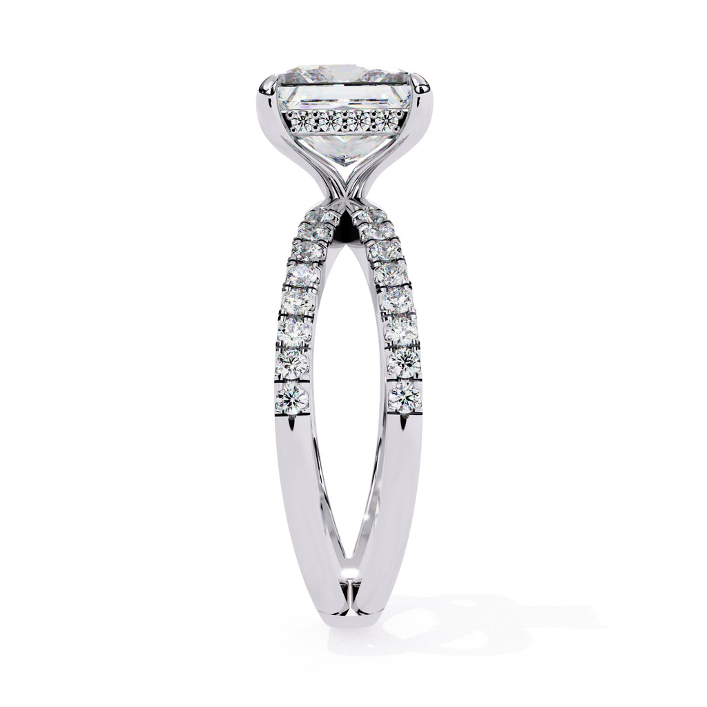 Elegant Central Stone Diamond Brilliance Ring