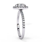 Elegant Diamond Central Stone Ring with Side Accents