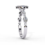 Elegant Central Stone Diamond Ring with Radiant Side Accents