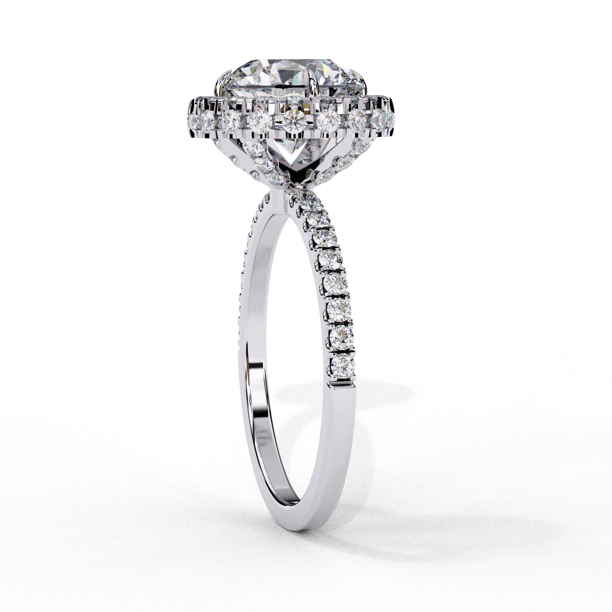 Elegant Diamond Central Stone Brilliance Ring