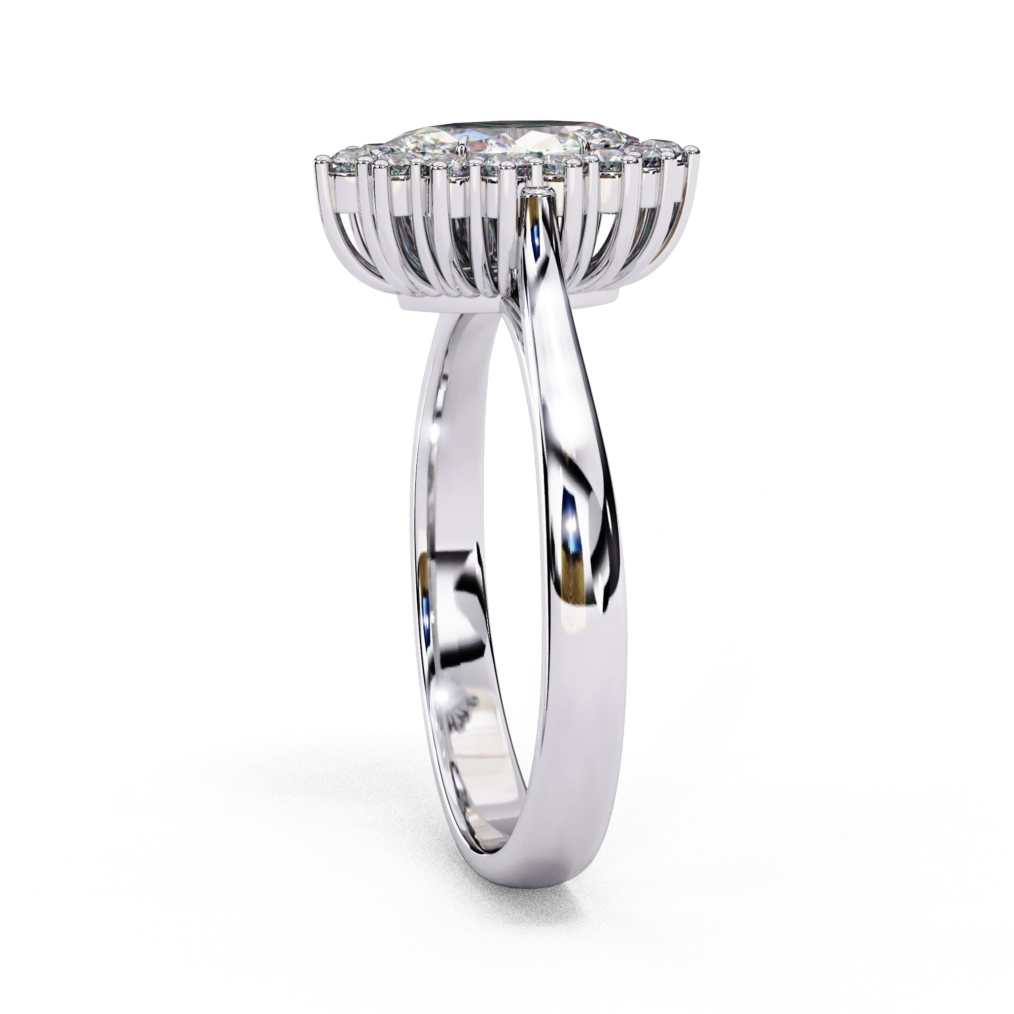 Elegant Central Stone Diamond Ring with Radiant Side Accents
