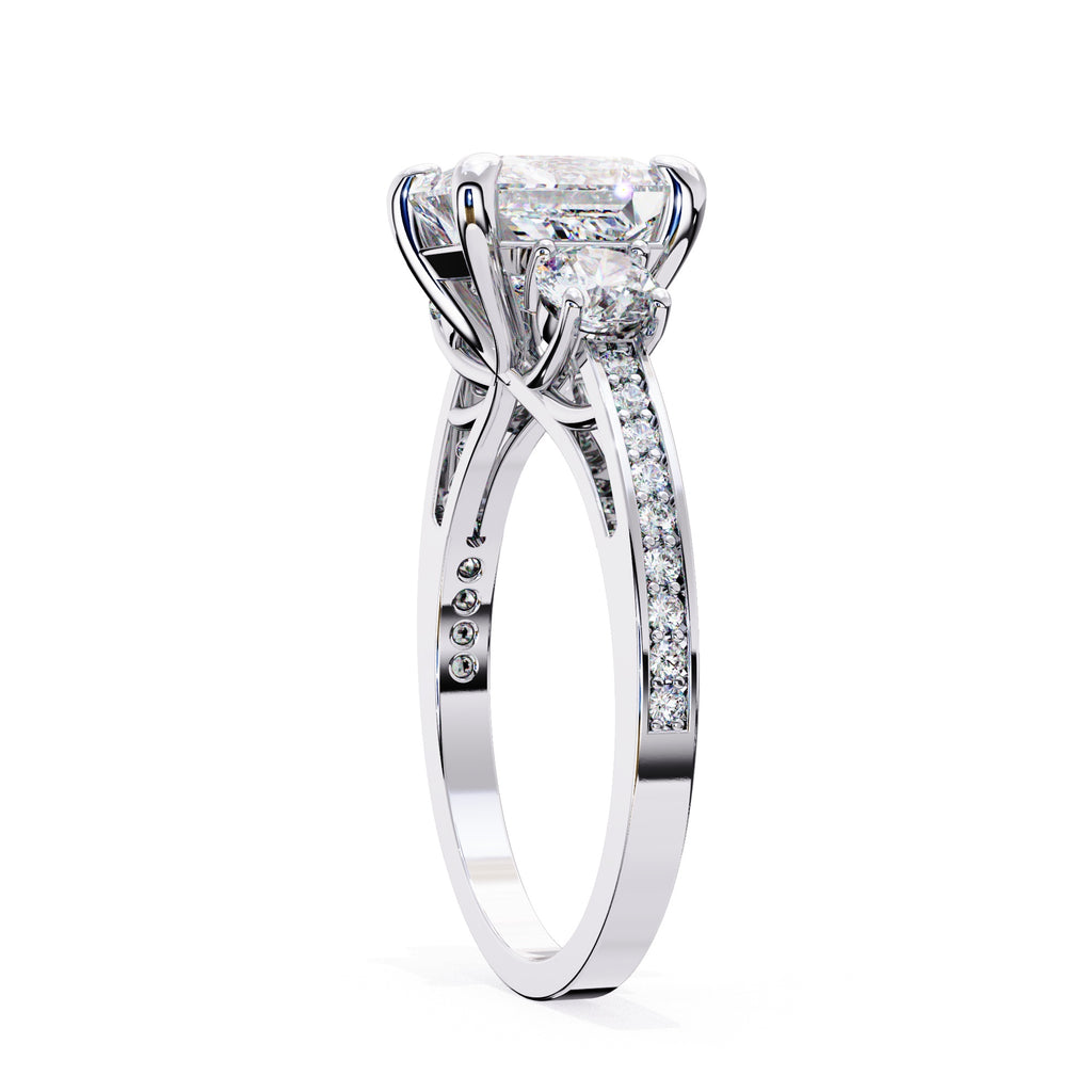 Elegant Diamond Central Stone Ring with Shimmering Side Accents