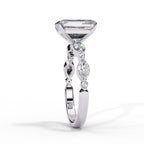 Elegant Central Stone Diamond Ring with Brilliant Side Accents