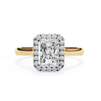 Elegant Central Stone Diamond Brilliance Ring