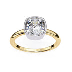 Elegant Solitaire Central Stone Diamond Ring