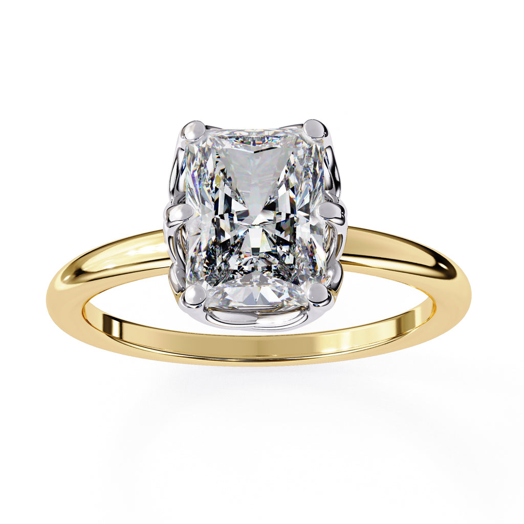 Elegant Central Stone Diamond Ring with Radiant Side Accents