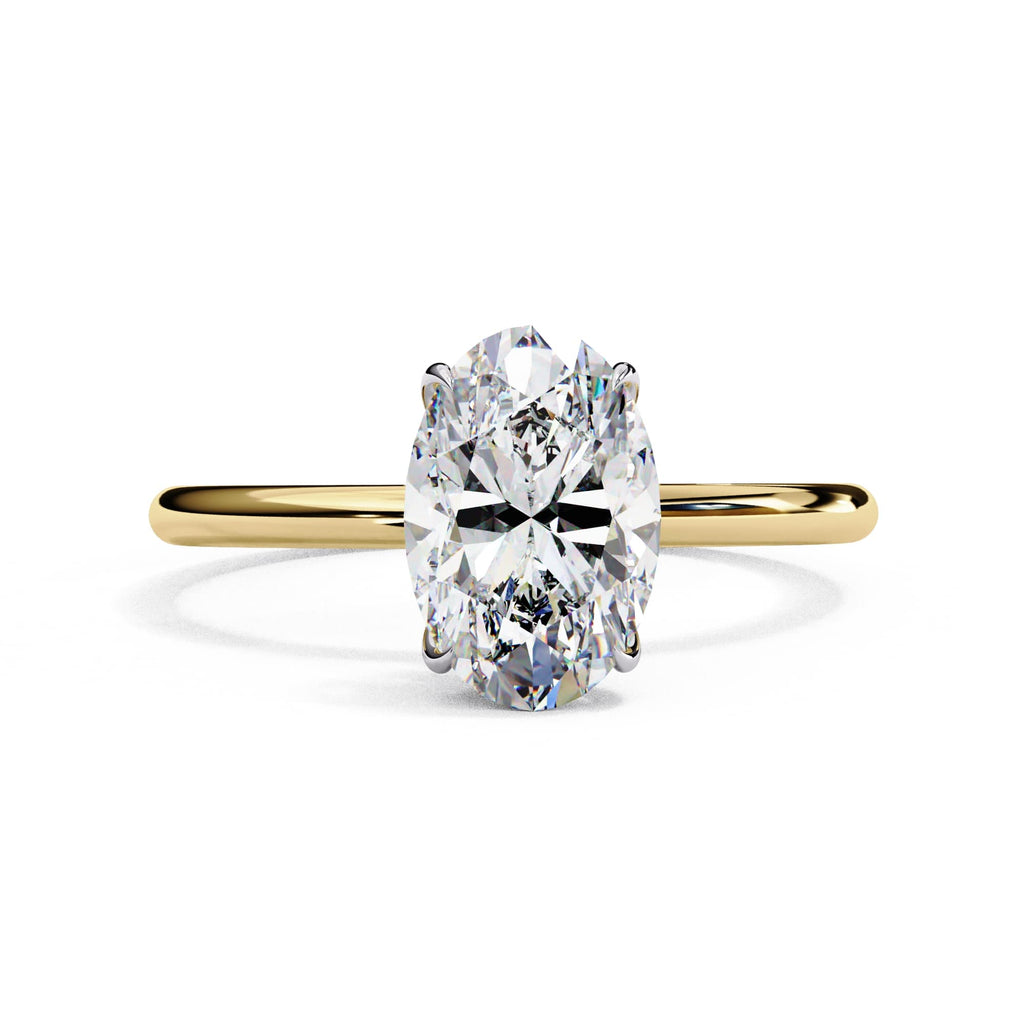 Elegant Central Stone Diamond Ring with Sparkling Side Accents