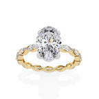 Elegant Diamond Central Stone Ring with Brilliant Side Accents