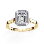 Elegant Central Stone Solitaire Ring