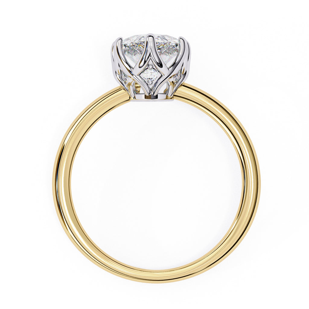 Elegant Central Stone Diamond Ring with Side Accents