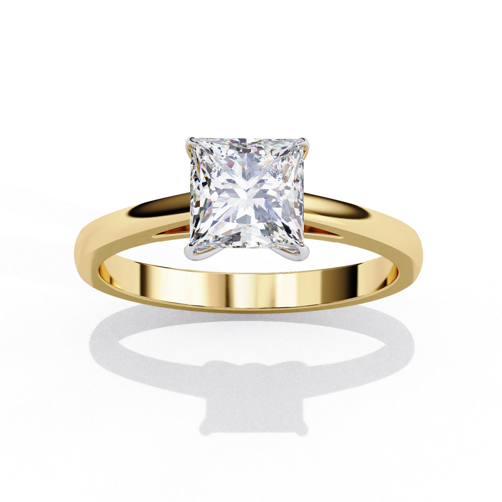 Elegant Solitaire Central Stone Ring