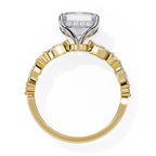 Elegant Central Stone Diamond Ring with Radiant Side Accents
