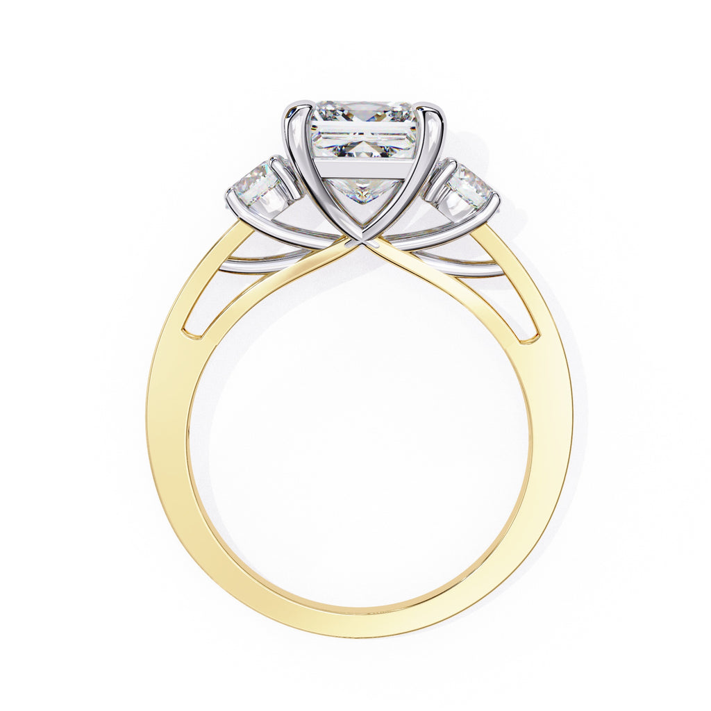 Elegant Diamond Central Stone Ring with Shimmering Side Accents