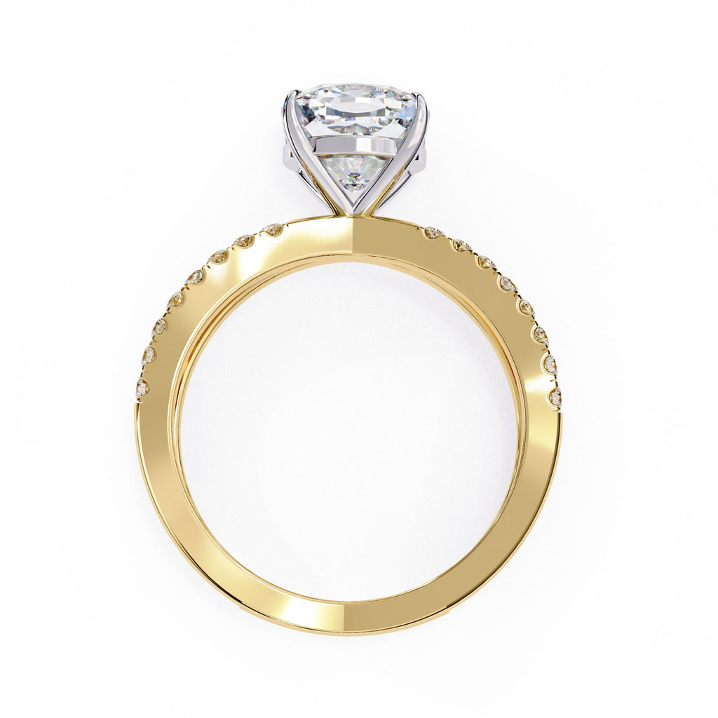 Elegant Central Stone Diamond Ring with Radiant Side Accents