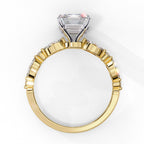 Elegant Central Stone Diamond Ring with Brilliant Side Accents