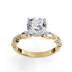 Elegant Diamond Central Stone Ring with Brilliant Side Accents